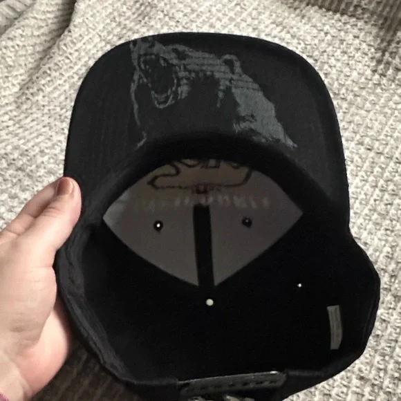 California Republic Black Snapback Hat - Picture 4 of 6